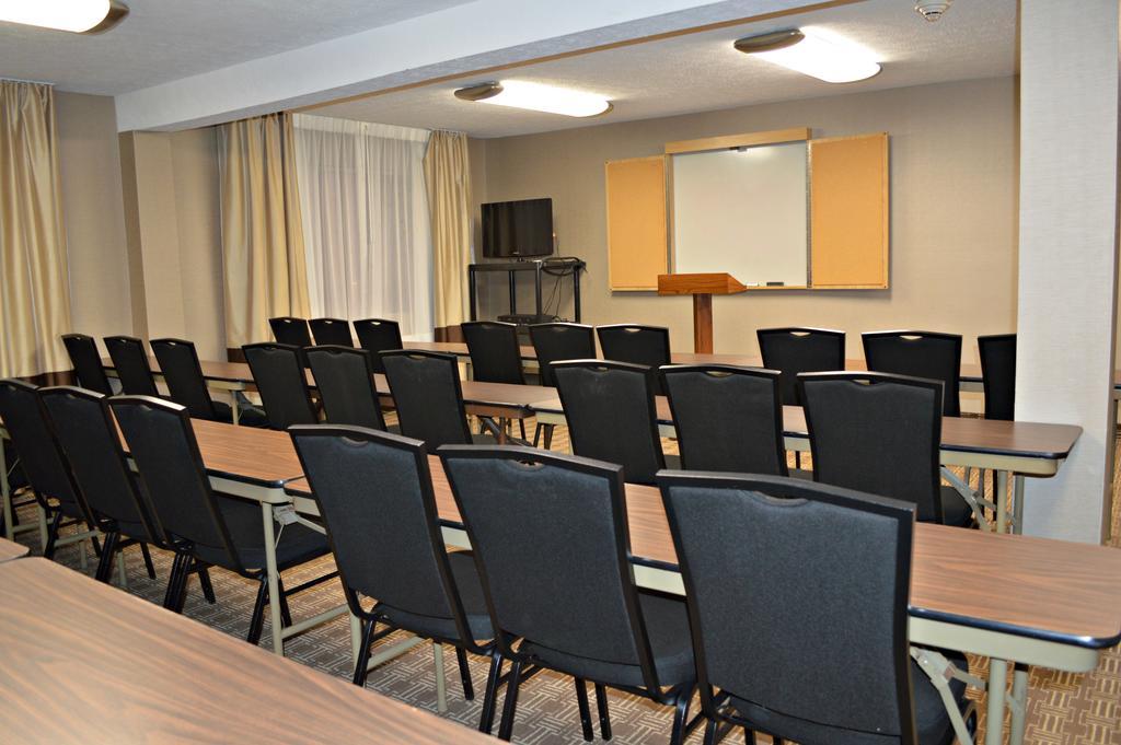 Wyndham Garden Hotel Cross Lanes Чарлстън Екстериор снимка