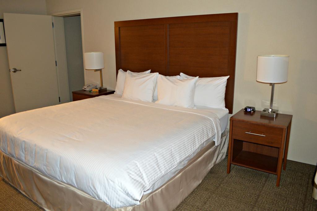 Wyndham Garden Hotel Cross Lanes Чарлстън Екстериор снимка