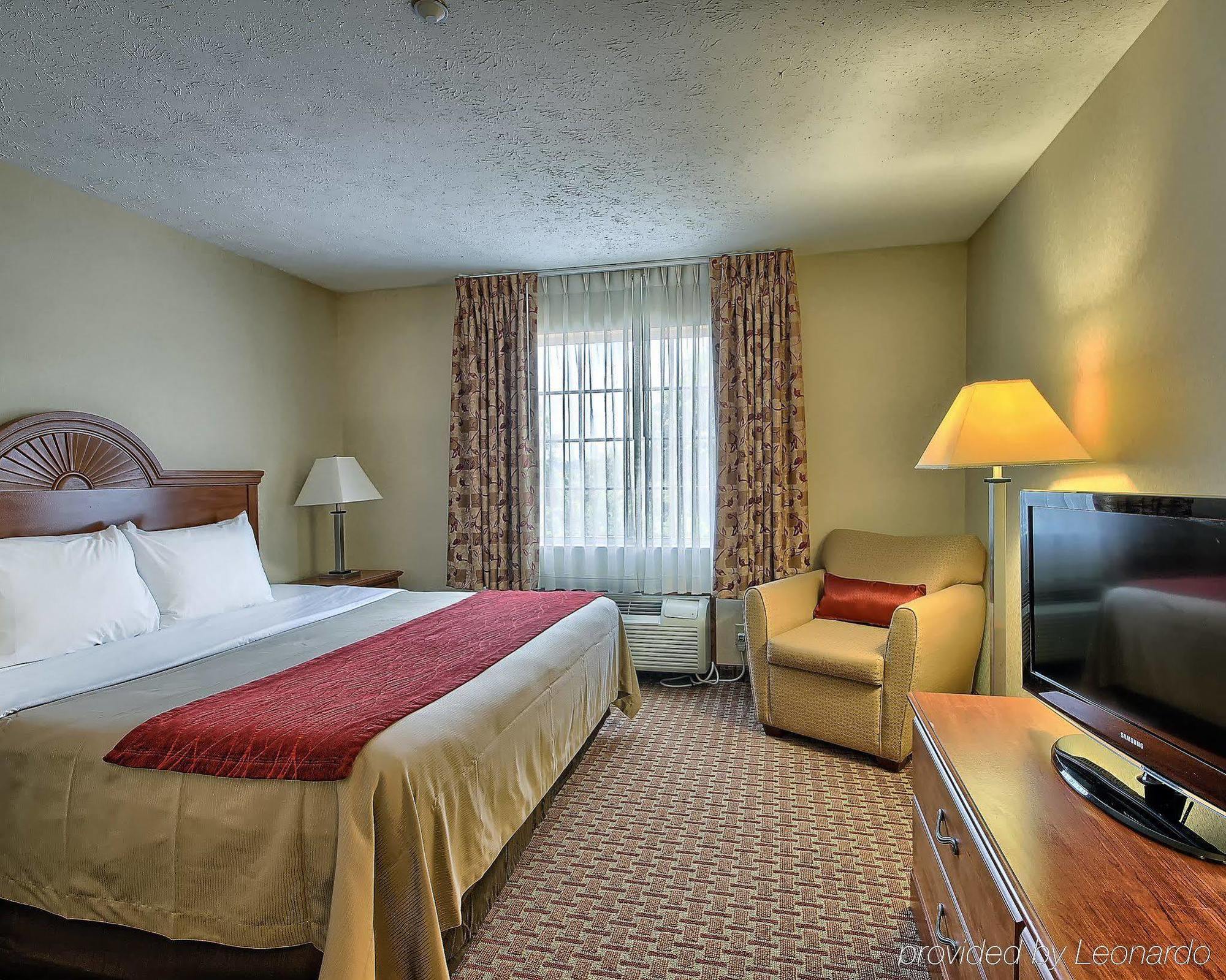 Wyndham Garden Hotel Cross Lanes Чарлстън Екстериор снимка