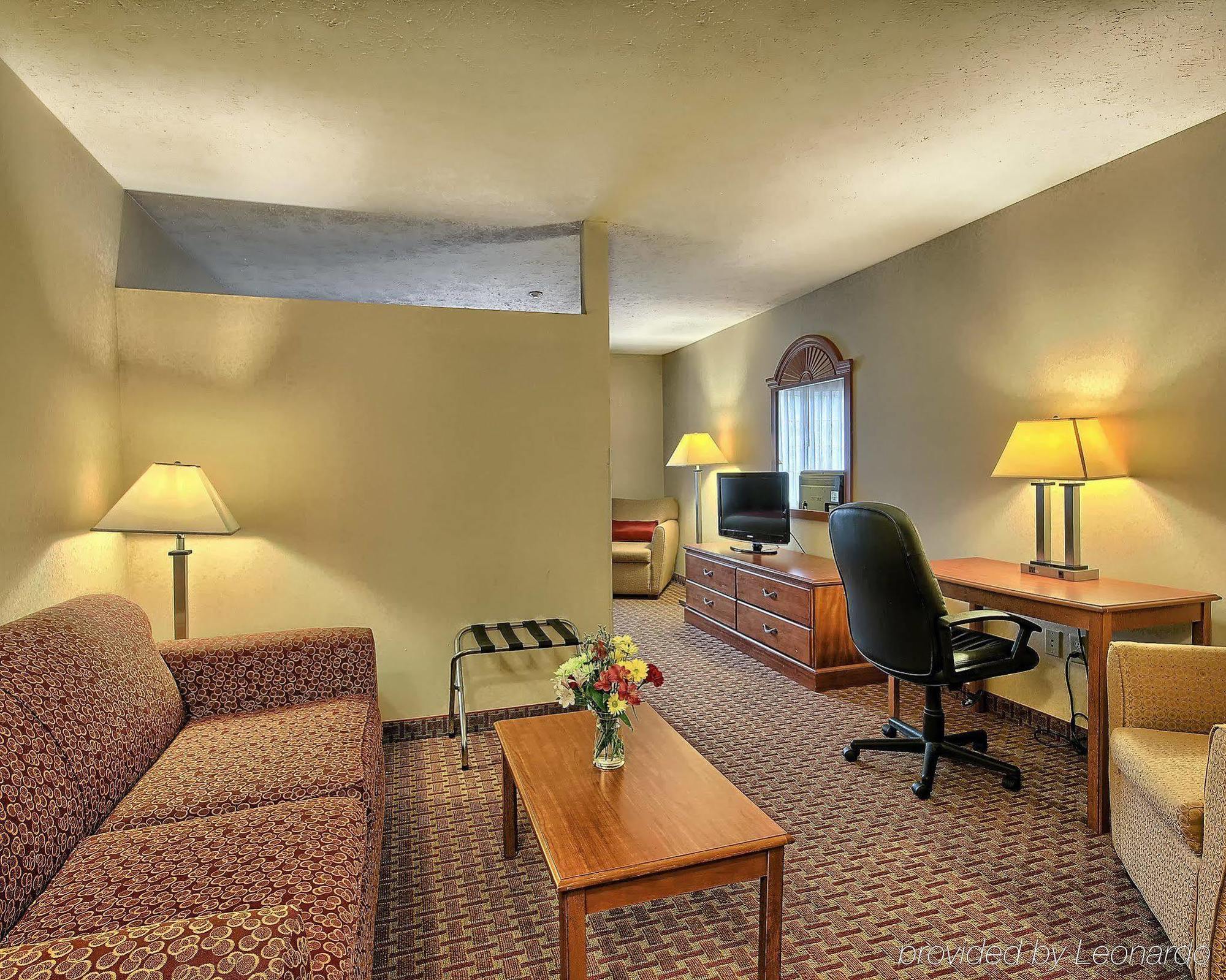 Wyndham Garden Hotel Cross Lanes Чарлстън Екстериор снимка