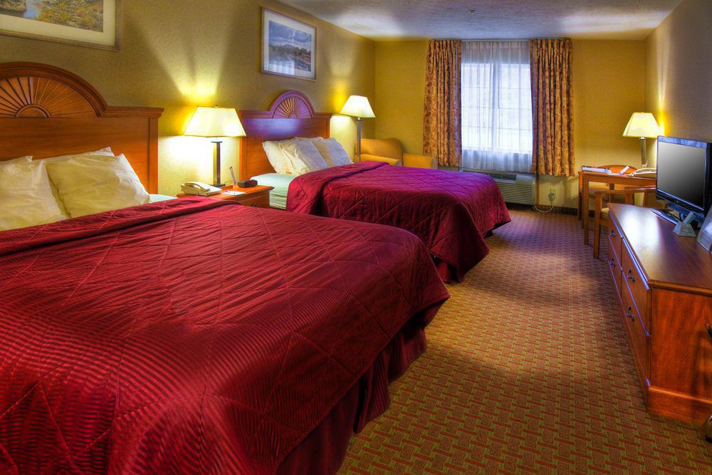 Wyndham Garden Hotel Cross Lanes Чарлстън Екстериор снимка